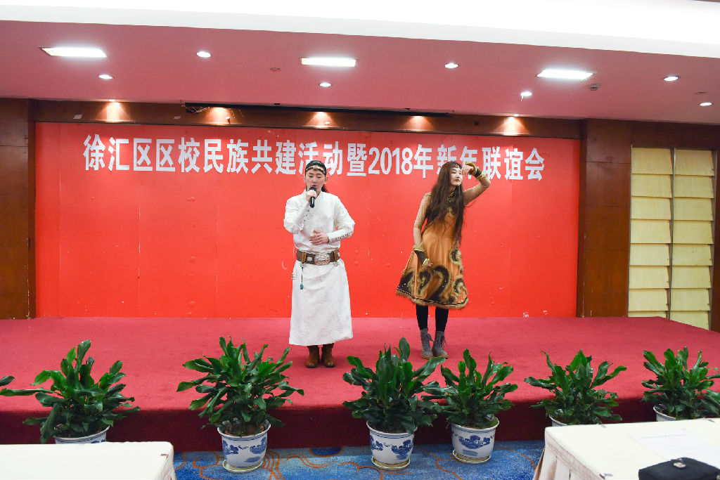 蒙古族歌手《鸿雁》1 (2).JPG