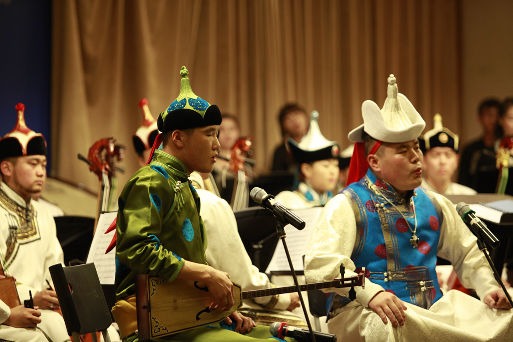呼麦 《雪原嘶鸣》